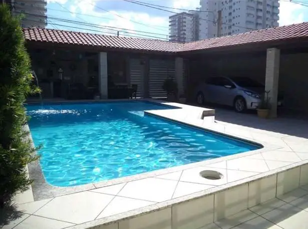 Foto 2 de Casa com 3 Quartos à venda, 124m² em Vila Guilhermina, Praia Grande