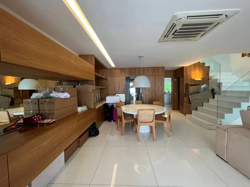 Foto 3 de Casa de Condomínio com 5 Quartos para alugar, 350m² em Barra da Tijuca, Rio de Janeiro