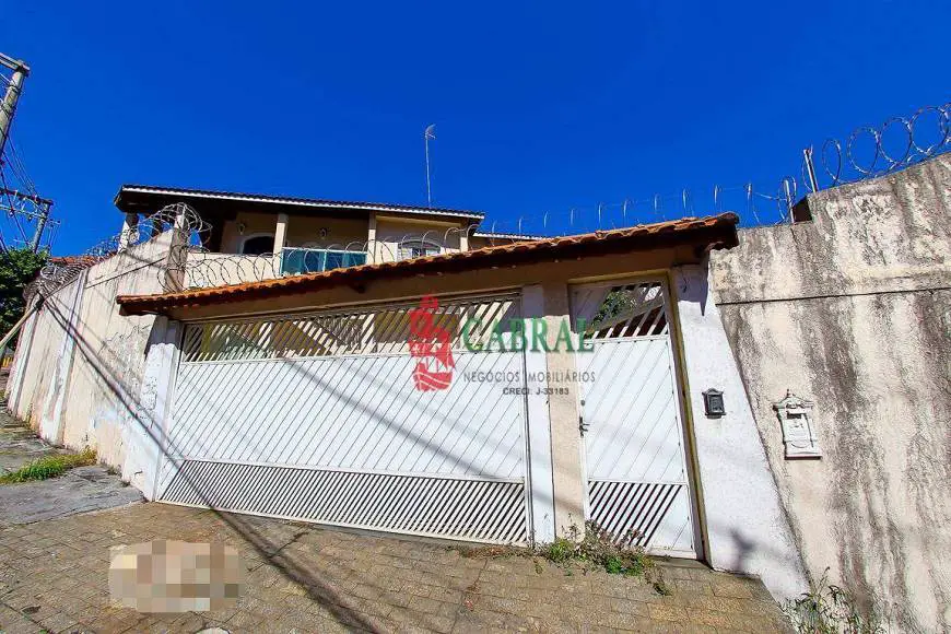 Foto 1 de Sobrado com 3 Quartos à venda, 339m² em Vila Rosalia, Guarulhos