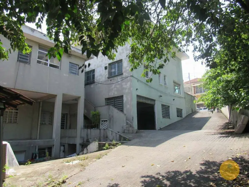 Foto 3 de Sobrado com 4 Quartos à venda, 700m² em Vila Ipojuca, São Paulo
