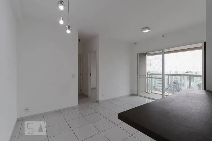 Foto 1 de Apartamento com 2 Quartos para alugar, 65m² em Aclimação, São Paulo