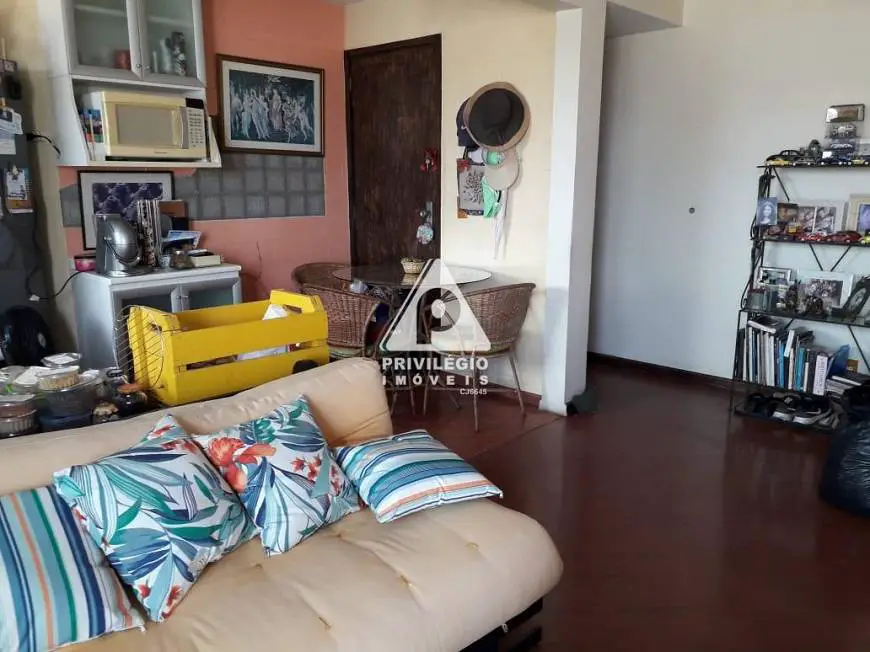 Foto 1 de Apartamento com 2 Quartos à venda, 89m² em Catete, Rio de Janeiro