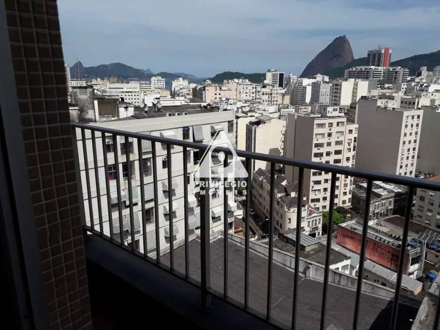Foto 3 de Apartamento com 2 Quartos à venda, 89m² em Catete, Rio de Janeiro