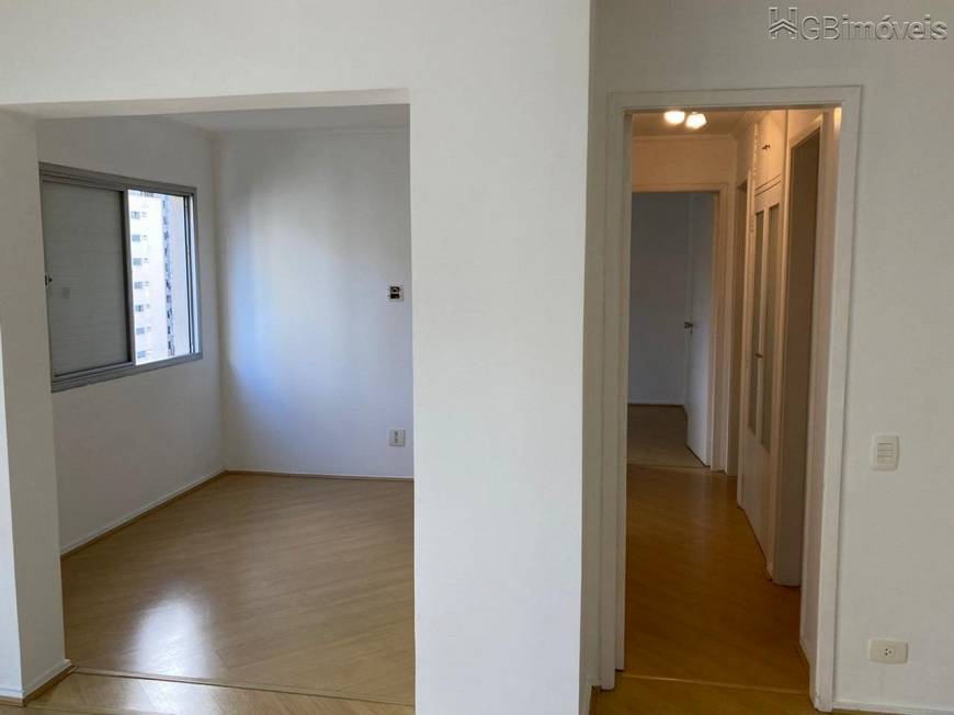 Foto 3 de Apartamento com 2 Quartos à venda, 75m² em Itaim Bibi, São Paulo