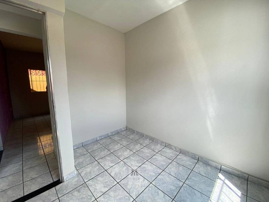 Foto 3 de Apartamento com 2 Quartos para alugar, 49m² em Milionários, Belo Horizonte