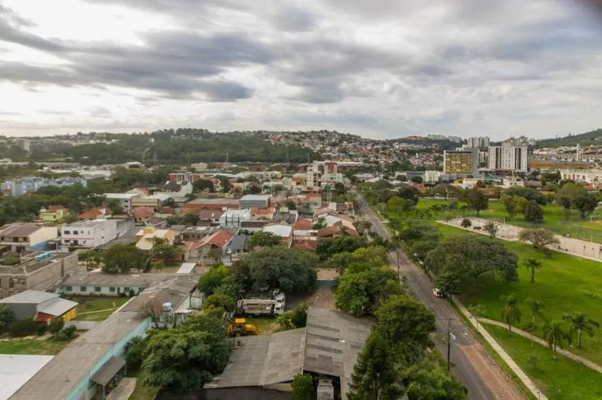 Foto 3 de Apartamento com 2 Quartos à venda, 72m² em Partenon, Porto Alegre