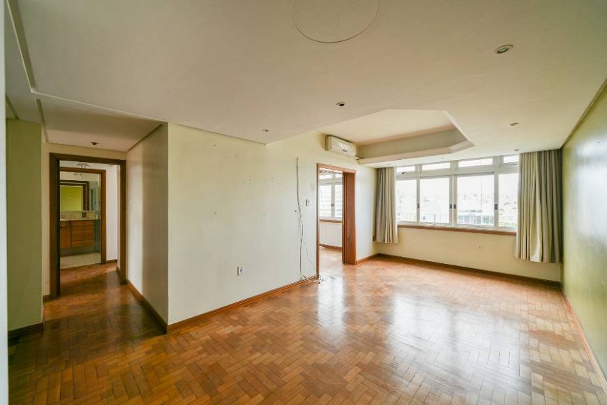 Foto 1 de Apartamento com 2 Quartos à venda, 107m² em Rio Branco, Porto Alegre