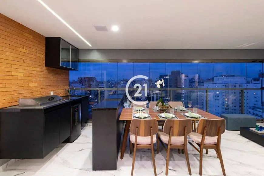 Foto 2 de Apartamento com 2 Quartos à venda, 95m² em Vila Olímpia, São Paulo
