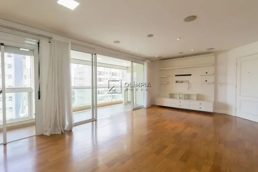 Foto 5 de Apartamento com 3 Quartos para alugar, 154m² em Brooklin, São Paulo