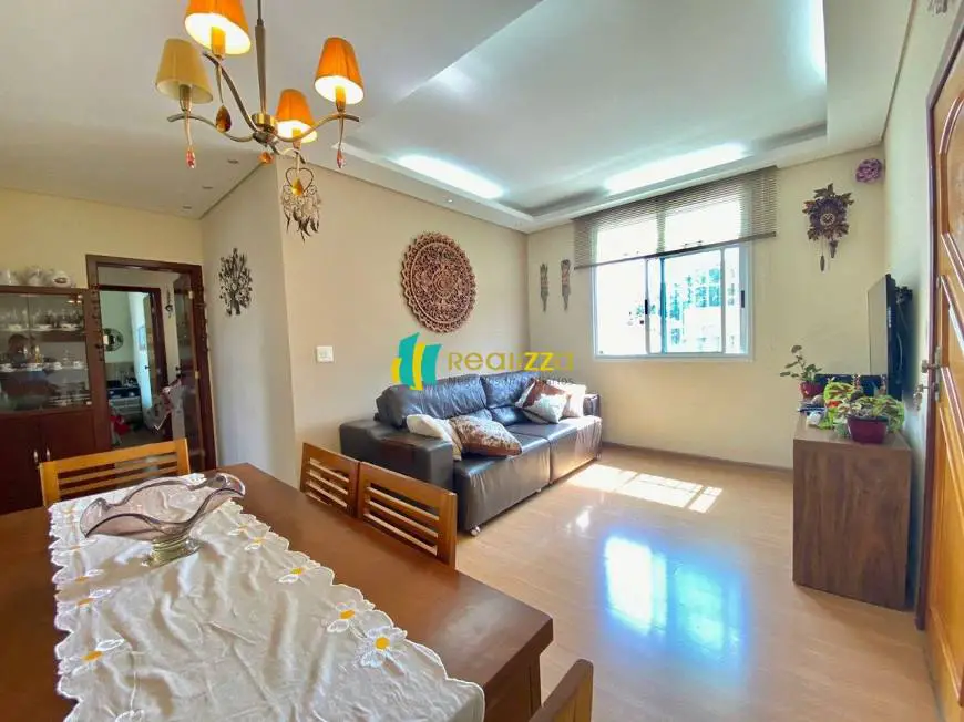Foto 3 de Apartamento com 3 Quartos à venda, 90m² em Minaslândia, Belo Horizonte
