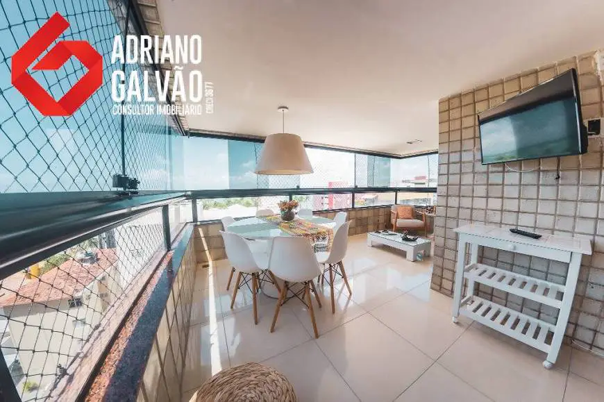 Foto 2 de Apartamento com 3 Quartos à venda, 195m² em Ponta Verde, Maceió