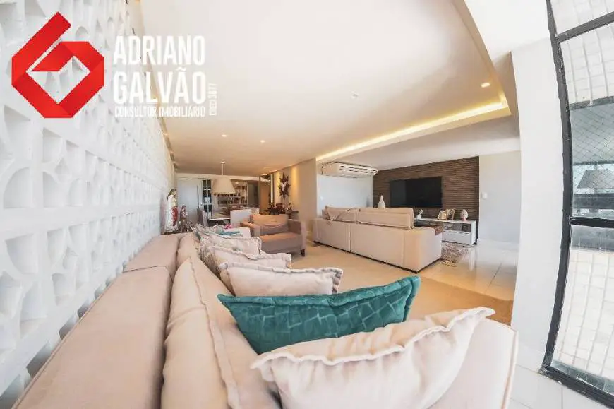 Foto 5 de Apartamento com 3 Quartos à venda, 195m² em Ponta Verde, Maceió