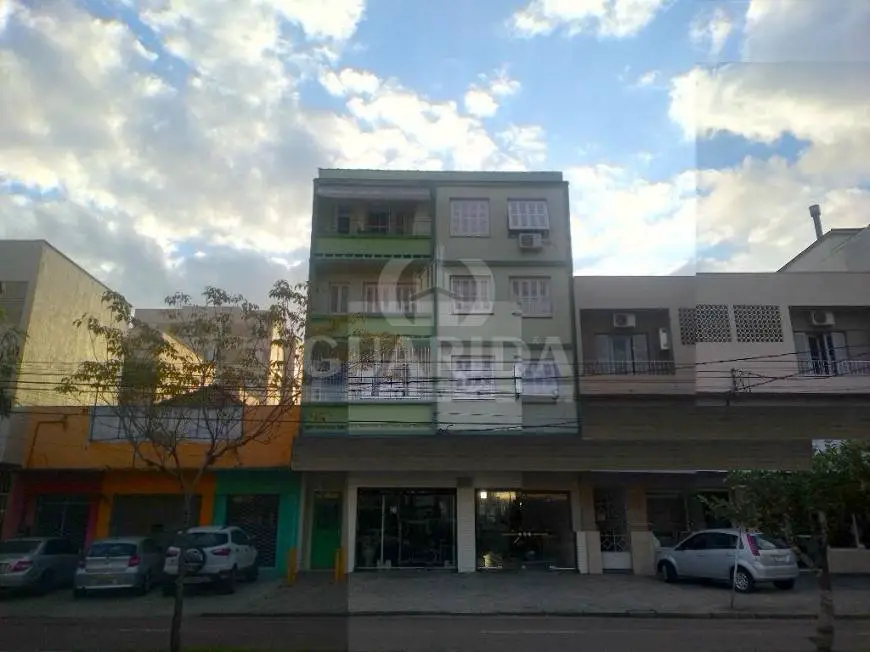 Foto 1 de Apartamento com 3 Quartos à venda, 67m² em São João, Porto Alegre