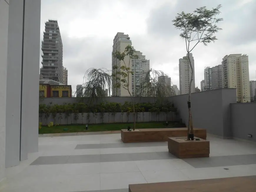 Foto 2 de Apartamento com 3 Quartos para alugar, 105m² em Vila Olímpia, São Paulo