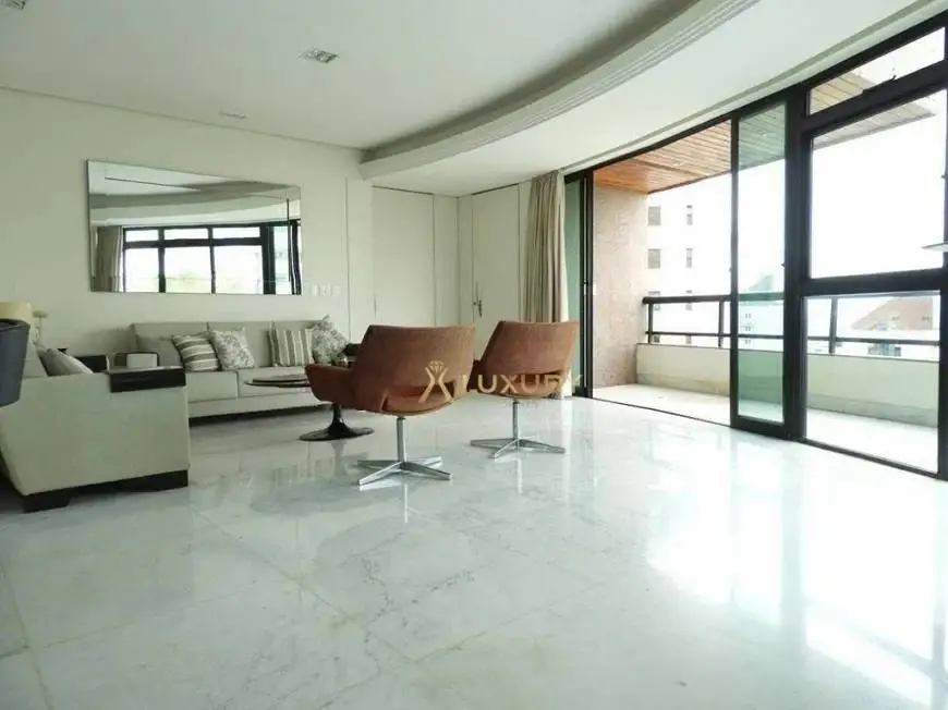 Foto 1 de Apartamento com 4 Quartos à venda, 193m² em Belvedere, Belo Horizonte