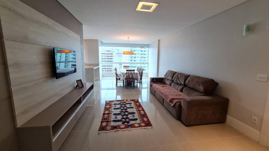 Foto 1 de Apartamento com 4 Quartos à venda, 186m² em Centro, Balneário Camboriú