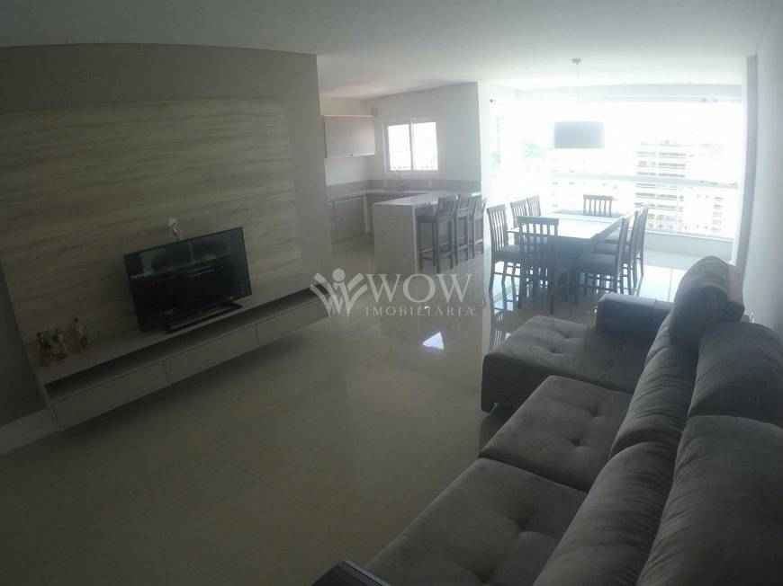 Foto 1 de Apartamento com 4 Quartos à venda, 186m² em Centro, Balneário Camboriú