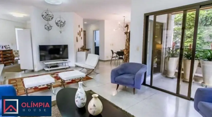 Foto 2 de Apartamento com 4 Quartos à venda, 207m² em Jardim Europa, São Paulo