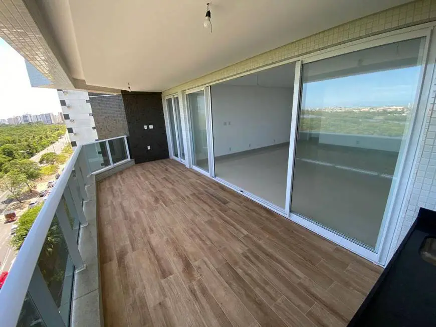 Foto 2 de Apartamento com 4 Quartos à venda, 243m² em Jardins, Aracaju