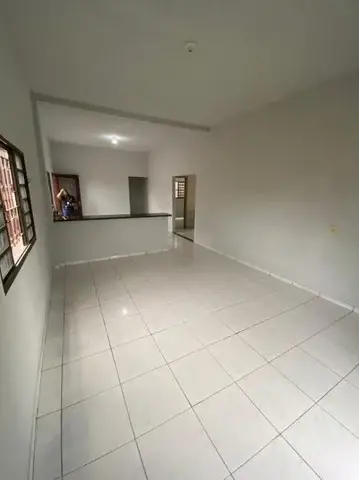 Foto 5 de Casa com 2 Quartos para alugar, 99m² em Cristo Rei, Várzea Grande