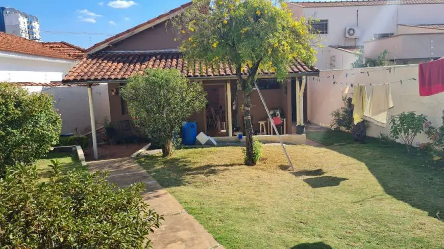 Foto 1 de Casa com 2 Quartos à venda, 140m² em Vila Mesquita, Bauru