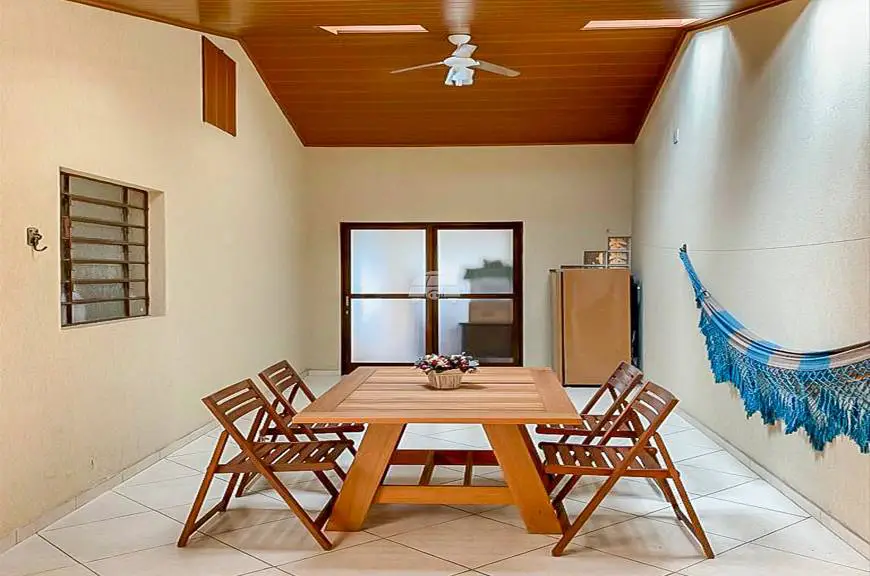 Foto 2 de Casa com 3 Quartos à venda, 256m² em Boa Vista, Curitiba