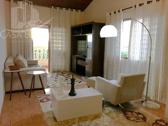 Foto 2 de Casa com 3 Quartos para alugar, 200m² em Jardim das Indústrias, São José dos Campos