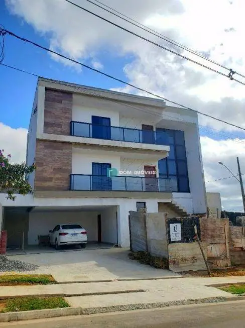 Foto 4 de Casa de Condomínio com 4 Quartos à venda, 240m² em Residencial Alvim, Juiz de Fora
