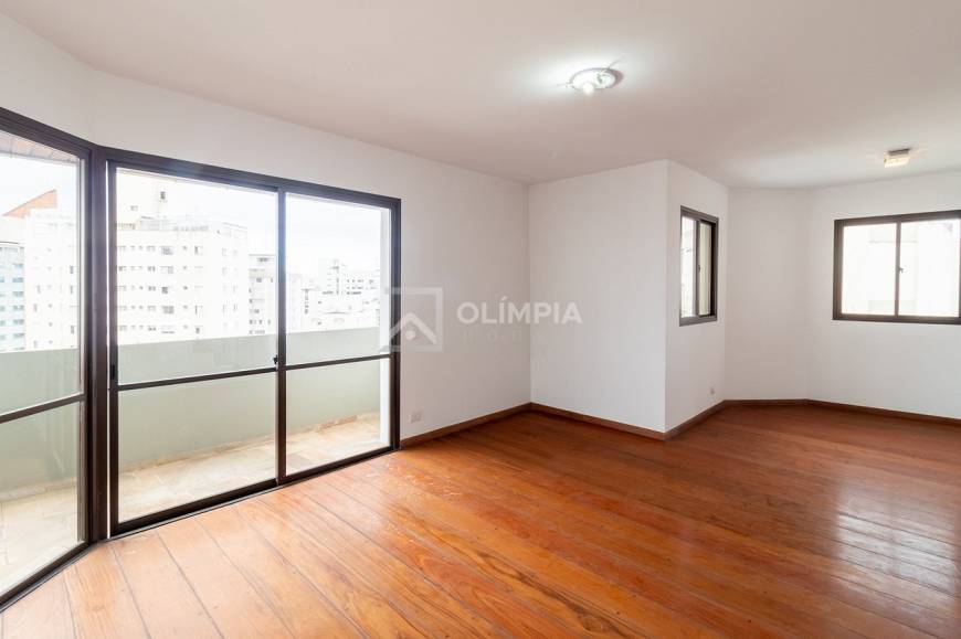 Foto 1 de Cobertura com 4 Quartos para alugar, 274m² em Moema, São Paulo