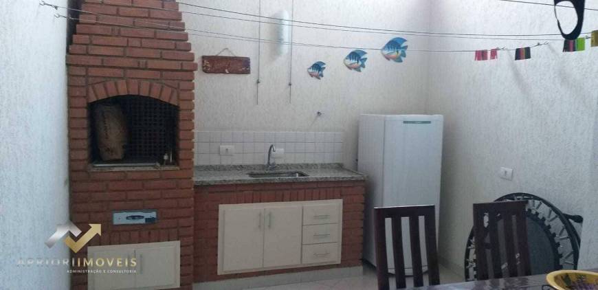 Foto 1 de Sobrado com 3 Quartos à venda, 144m² em Vila Humaita, Santo André