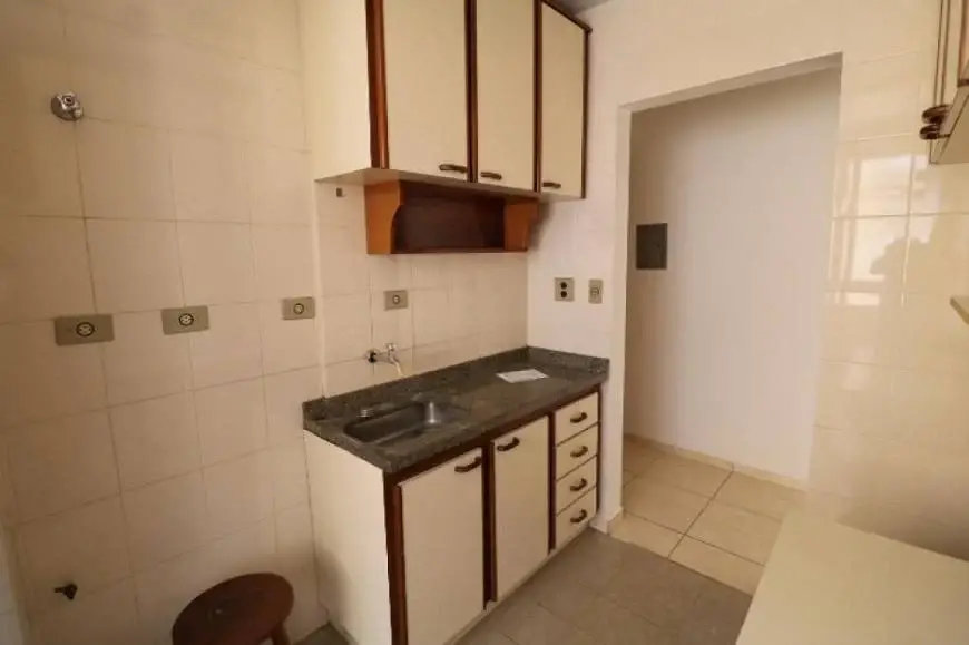 Foto 1 de Apartamento com 1 Quarto para alugar, 46m² em Jardim Universitario, Maringá