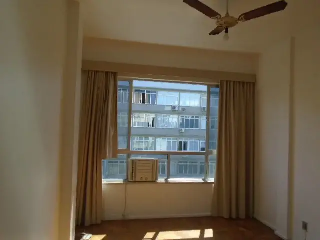 Foto 3 de Apartamento com 1 Quarto para alugar, 35m² em Leblon, Rio de Janeiro