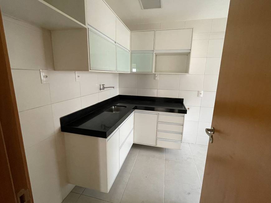 Foto 5 de Apartamento com 2 Quartos à venda, 75m² em Jatiúca, Maceió