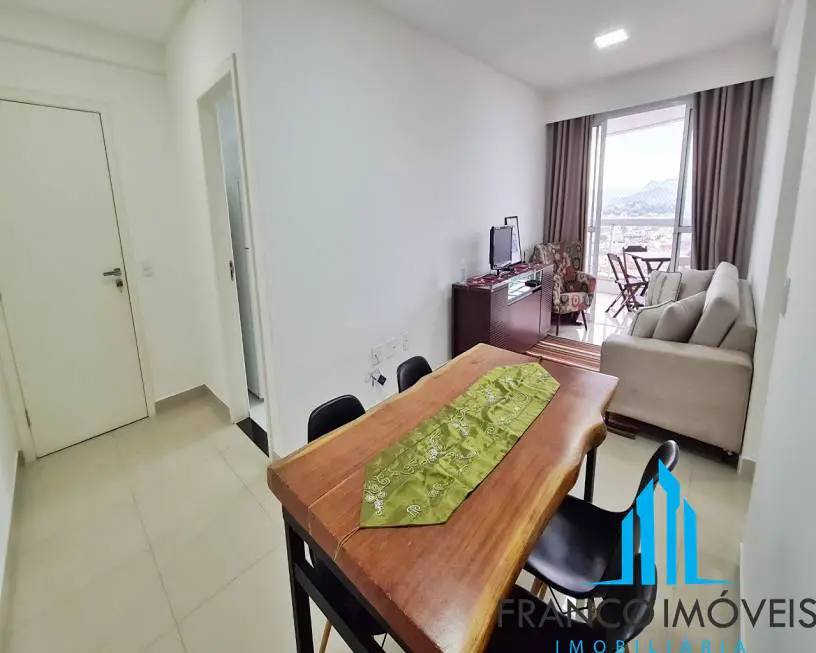Foto 3 de Apartamento com 2 Quartos à venda, 74m² em Muquiçaba, Guarapari