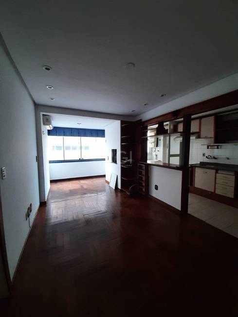 Foto 1 de Apartamento com 2 Quartos à venda, 63m² em Santo Antônio, Porto Alegre