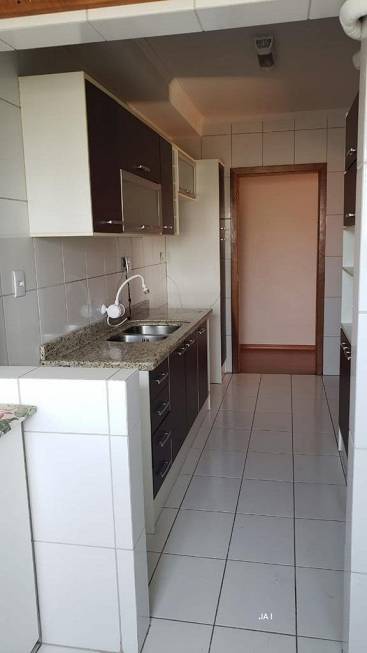 Foto 5 de Apartamento com 2 Quartos à venda, 71m² em Sarandi, Porto Alegre