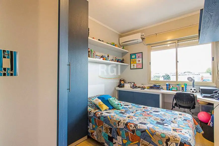 Foto 5 de Apartamento com 2 Quartos à venda, 71m² em Sarandi, Porto Alegre