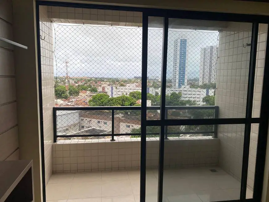 Foto 2 de Apartamento com 3 Quartos à venda, 76m² em Encruzilhada, Recife
