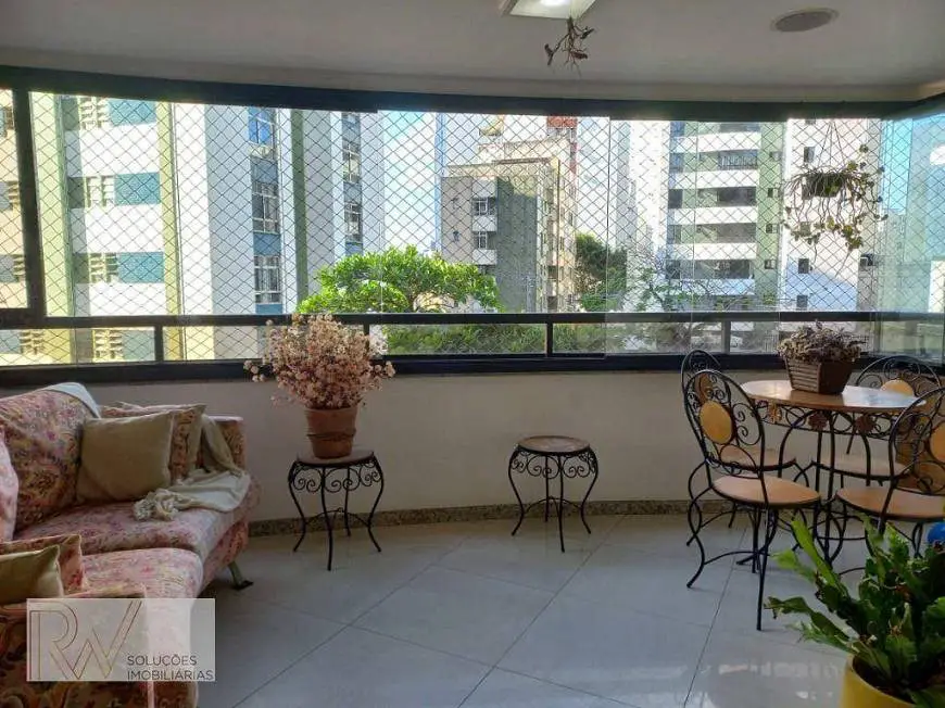 Foto 2 de Apartamento com 3 Quartos à venda, 115m² em Itaigara, Salvador