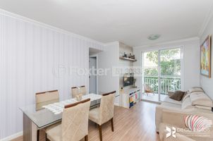 Foto 1 de Apartamento com 3 Quartos à venda, 76m² em Jardim Carvalho, Porto Alegre