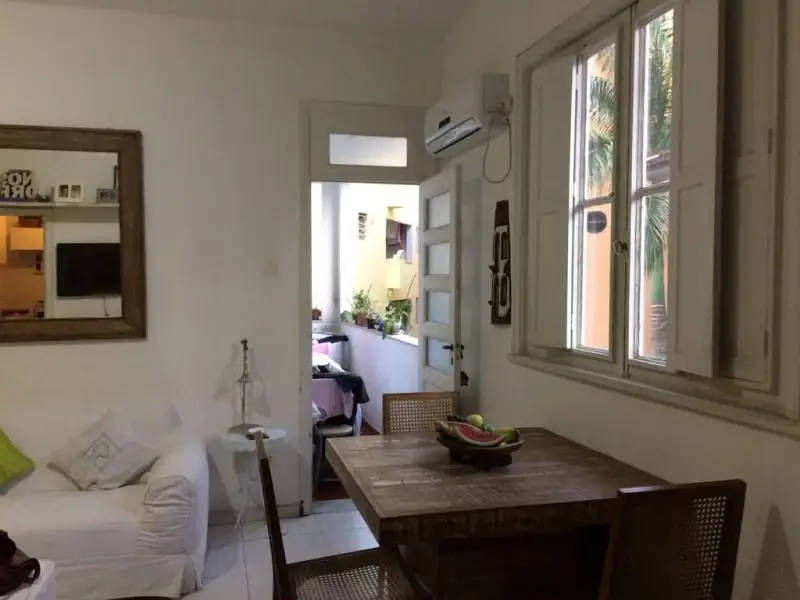 Foto 3 de Apartamento com 3 Quartos para alugar, 95m² em Leblon, Rio de Janeiro