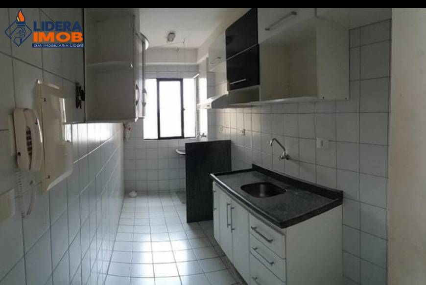 Foto 2 de Apartamento com 3 Quartos à venda, 68m² em Muchila I, Feira de Santana