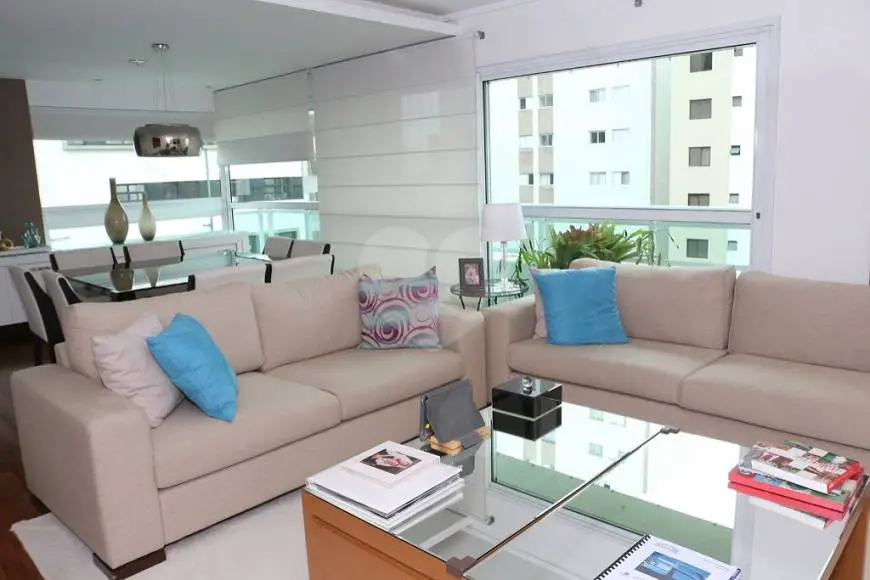 Foto 1 de Apartamento com 3 Quartos para alugar, 128m² em Pinheiros, São Paulo
