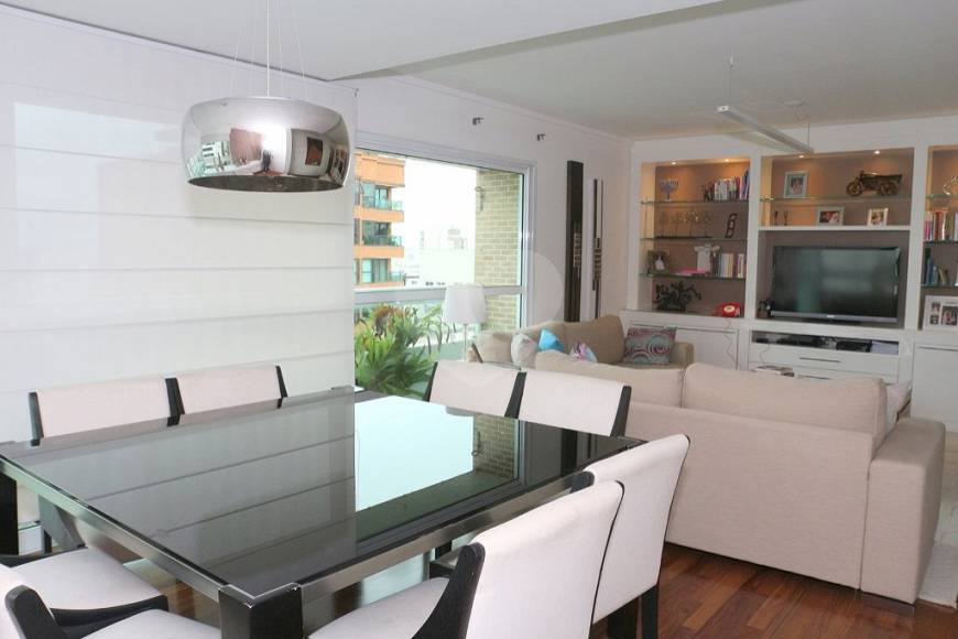 Foto 3 de Apartamento com 3 Quartos para alugar, 128m² em Pinheiros, São Paulo