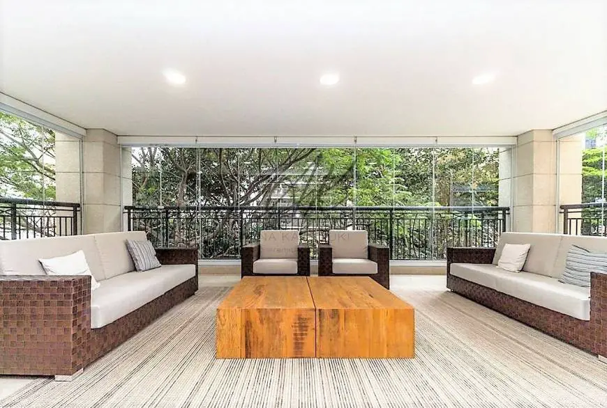 Foto 1 de Apartamento com 4 Quartos à venda, 358m² em Moema, São Paulo