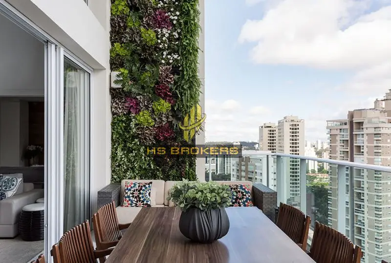 Foto 1 de Apartamento com 4 Quartos à venda, 202m² em Panamby, São Paulo
