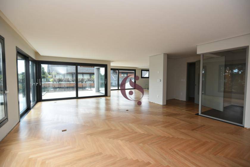 Foto 2 de Apartamento com 4 Quartos à venda, 362m² em Planalto, Gramado
