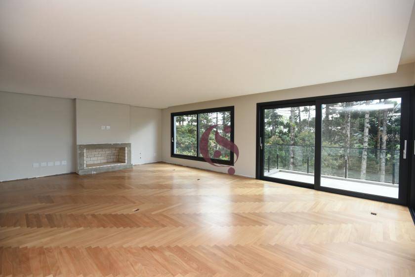 Foto 3 de Apartamento com 4 Quartos à venda, 362m² em Planalto, Gramado