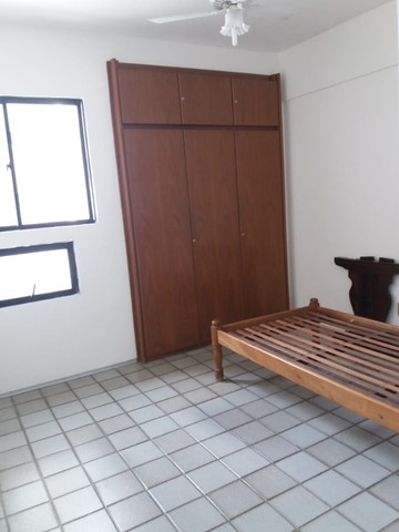 Foto 4 de Apartamento com 4 Quartos à venda, 120m² em Tamarineira, Recife