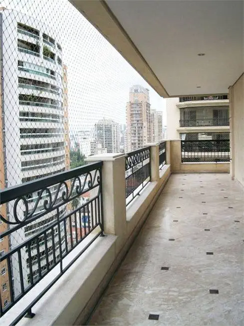 Foto 1 de Apartamento com 4 Quartos para alugar, 388m² em Vila Nova Conceição, São Paulo